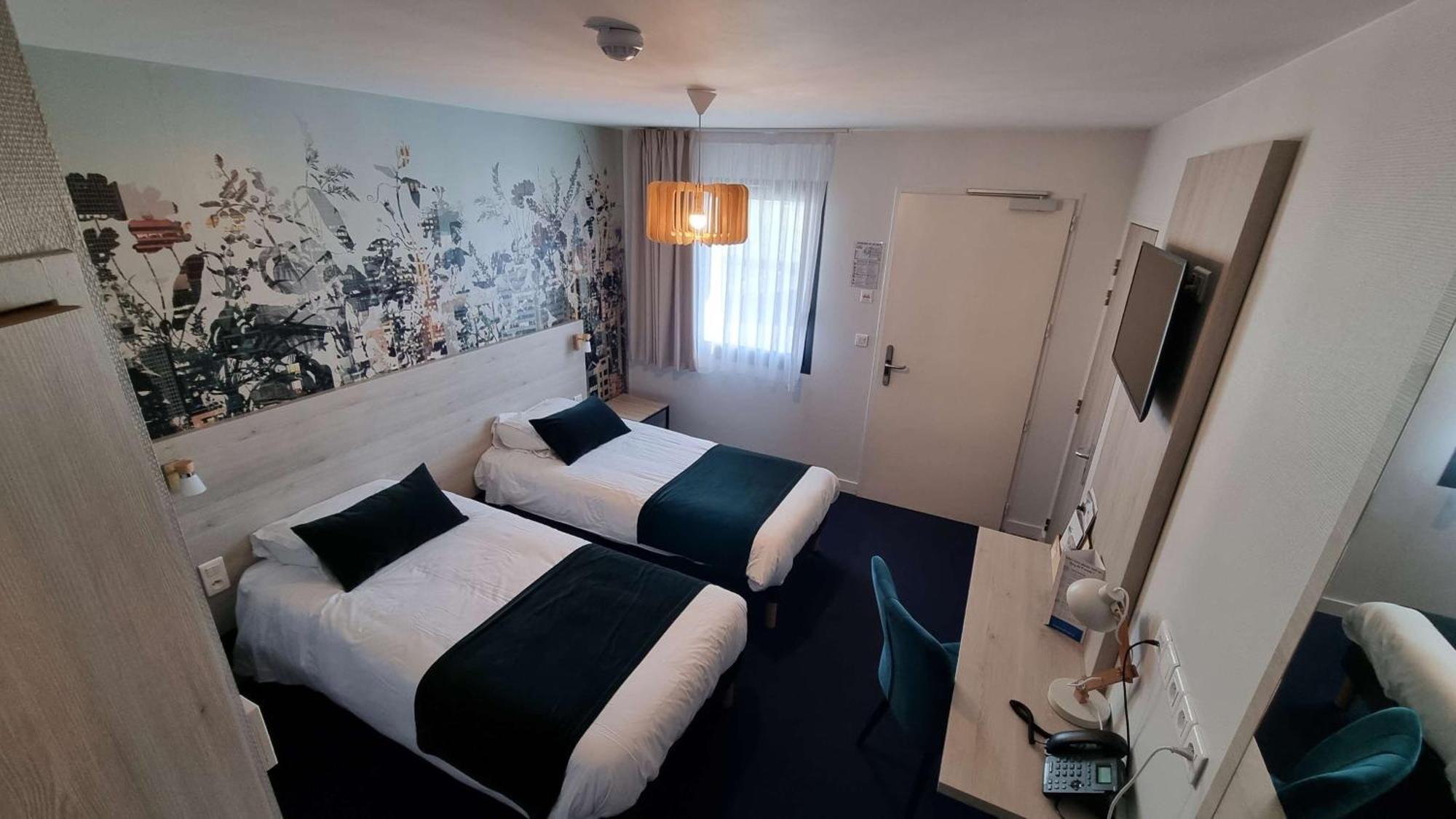 Brit Hotel Au Pays De Vitre Etrelles Экстерьер фото