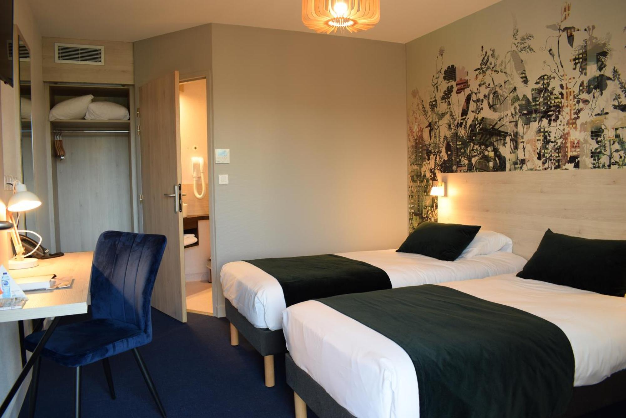 Brit Hotel Au Pays De Vitre Etrelles Экстерьер фото